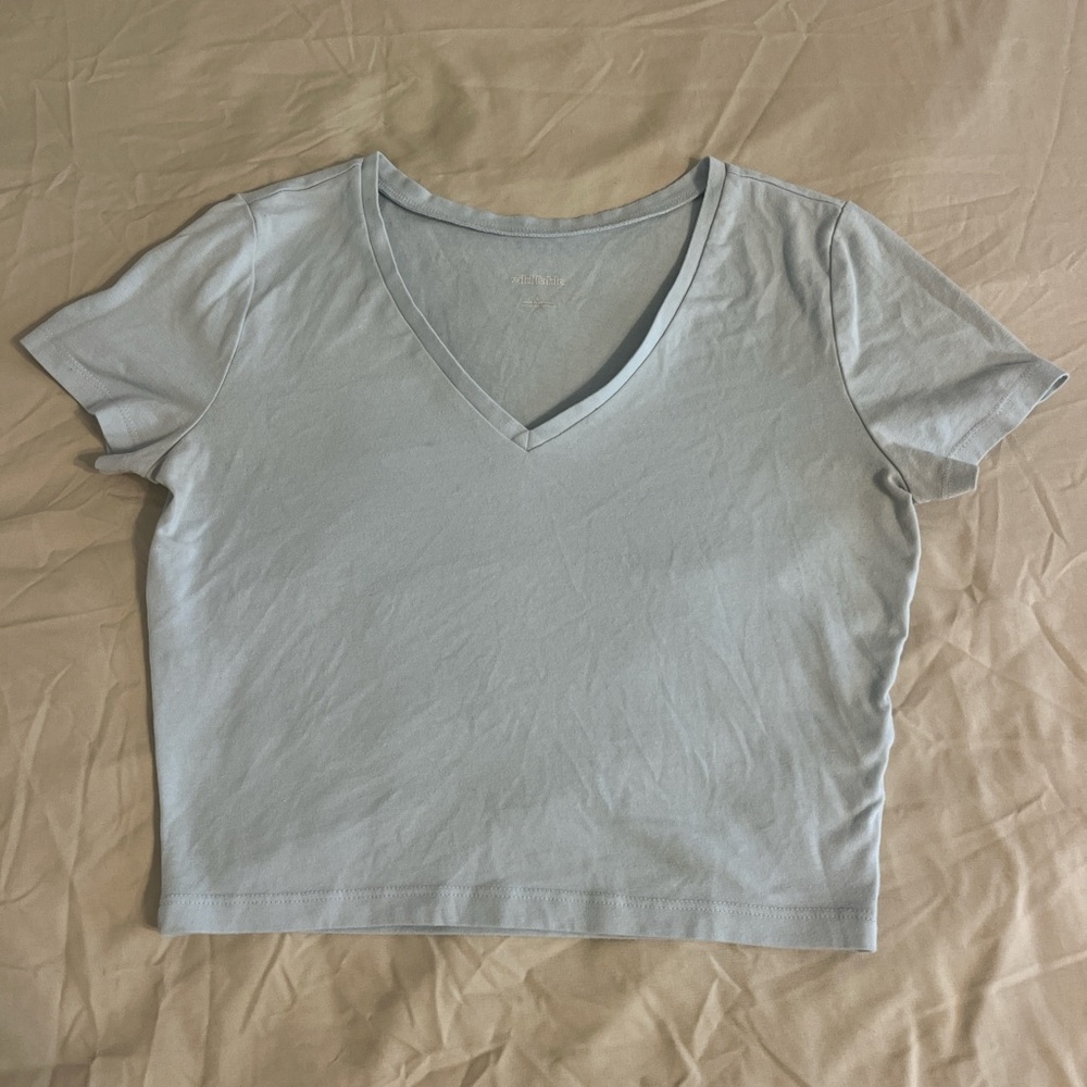 V-neck Crop Top